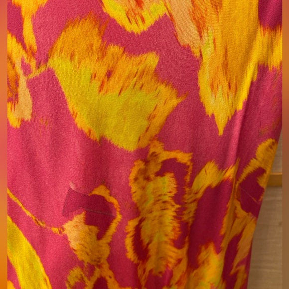 NWT | The Fifi Floral Dress features a lace trim v-neck by Olivaceous - Picture 6 of 7